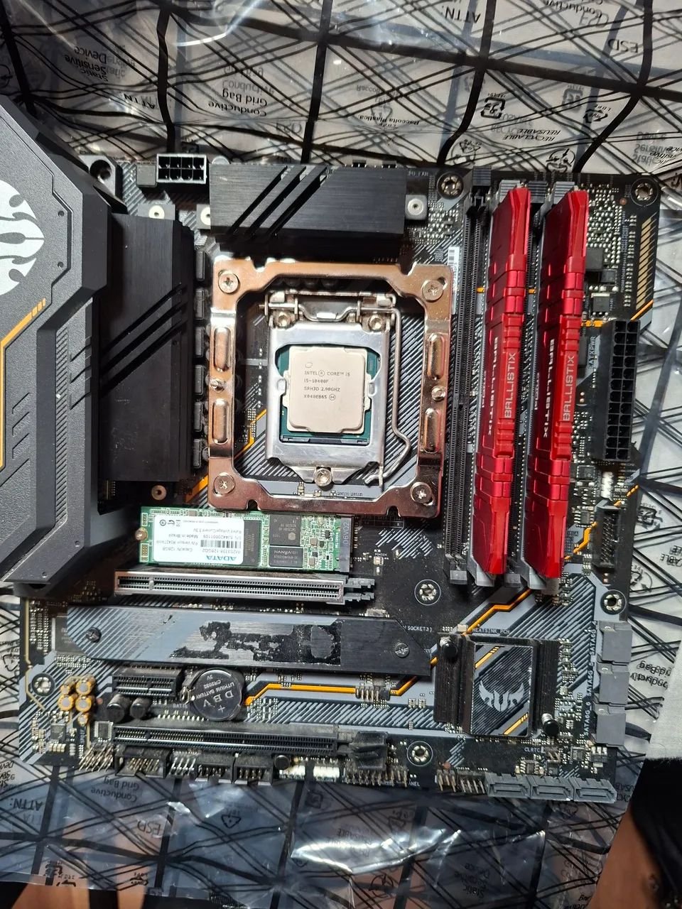 Placa mãe b460m plus (sem o processador) 