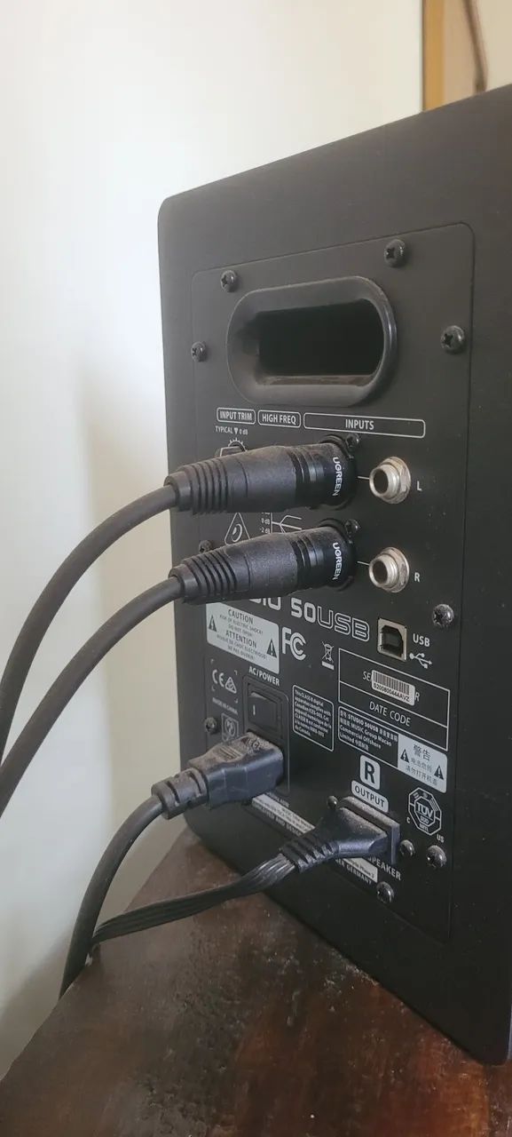 Par monitores Behringer Studio 150W - Foto 3