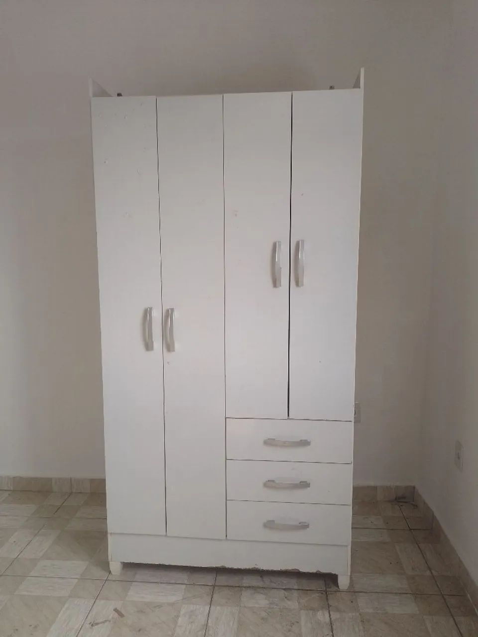 Guarda roupa infantil 