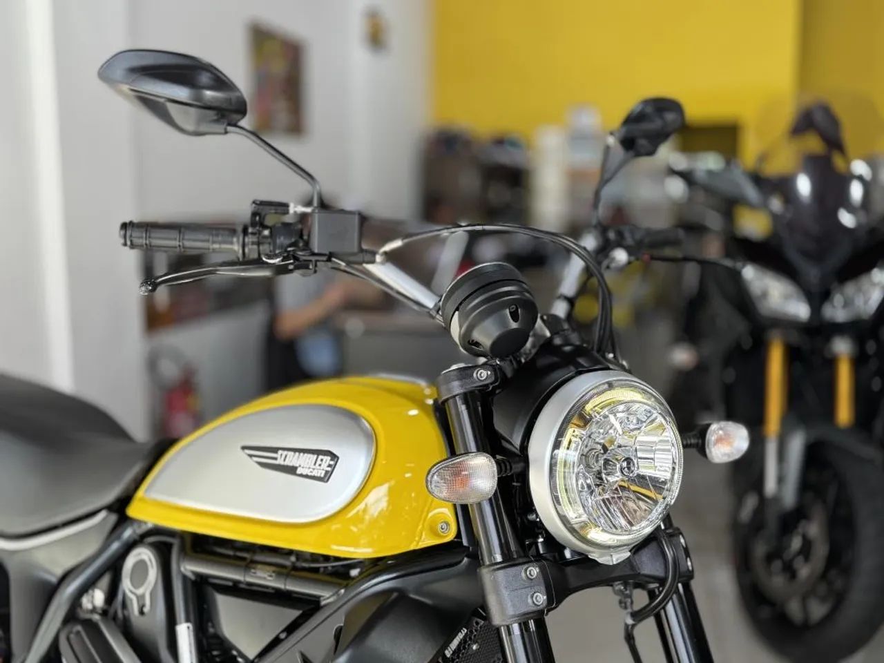 DUCATI SCRAMBLER 800 ICON - Foto 2