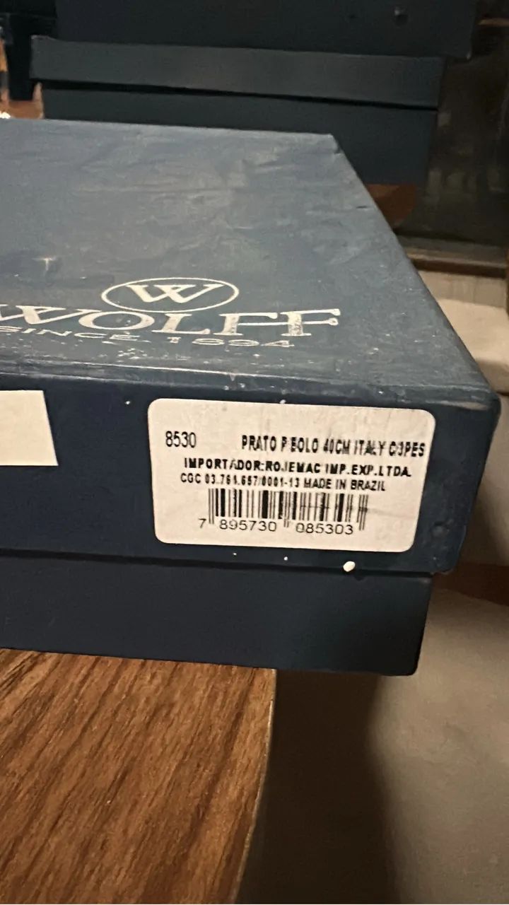 Prato para bolo 40 cm com 3 pés - wolf. Nunca usado ! Na caixa 