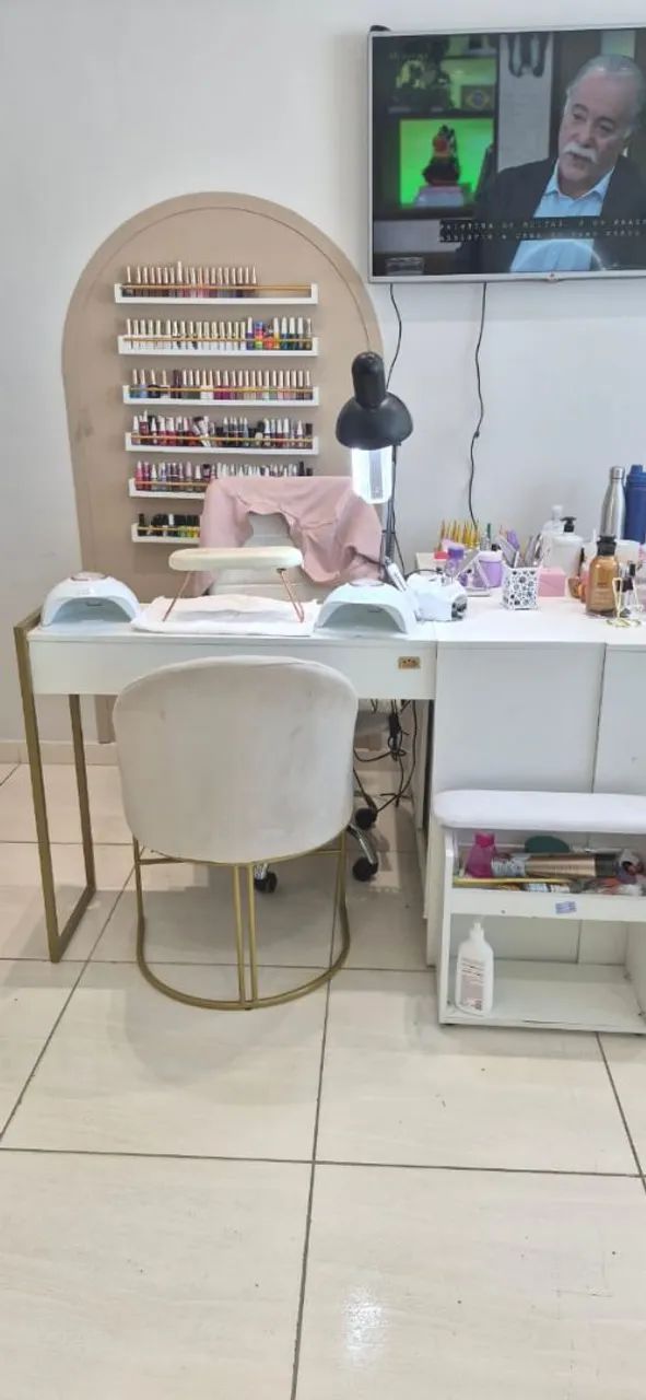 Alugo um espaço . Pra quem quer ter sua própria idependencia 