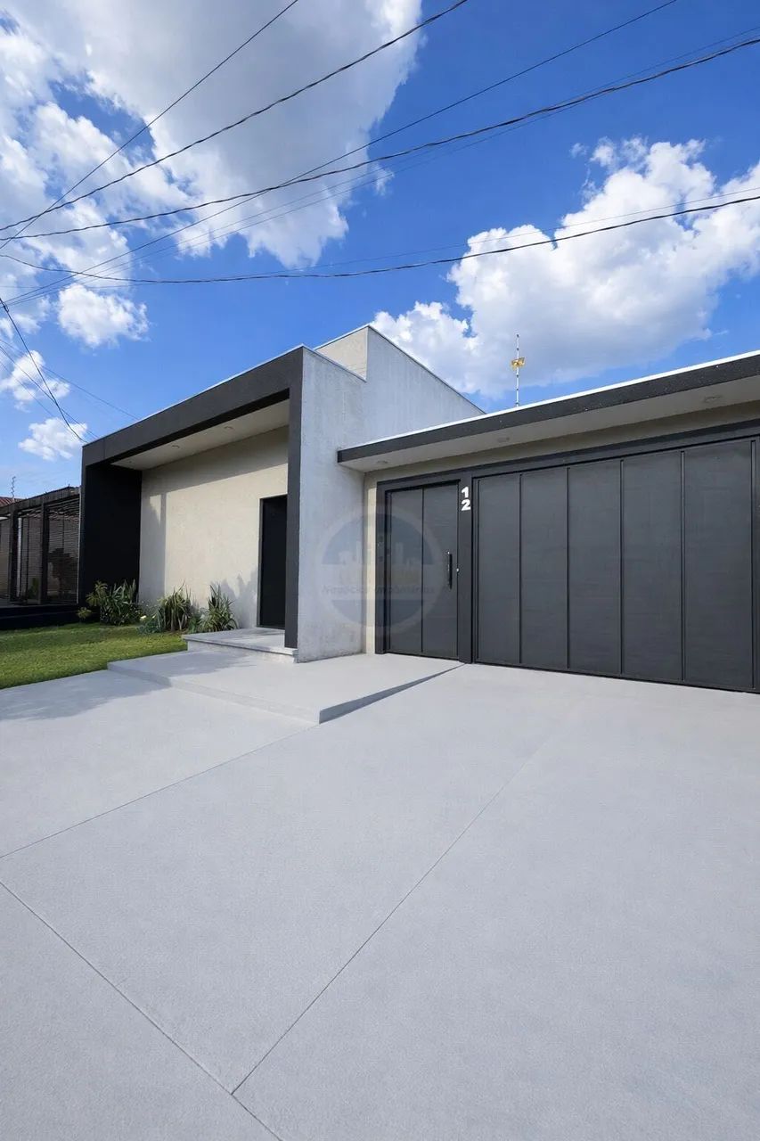 Casa com salão comercial