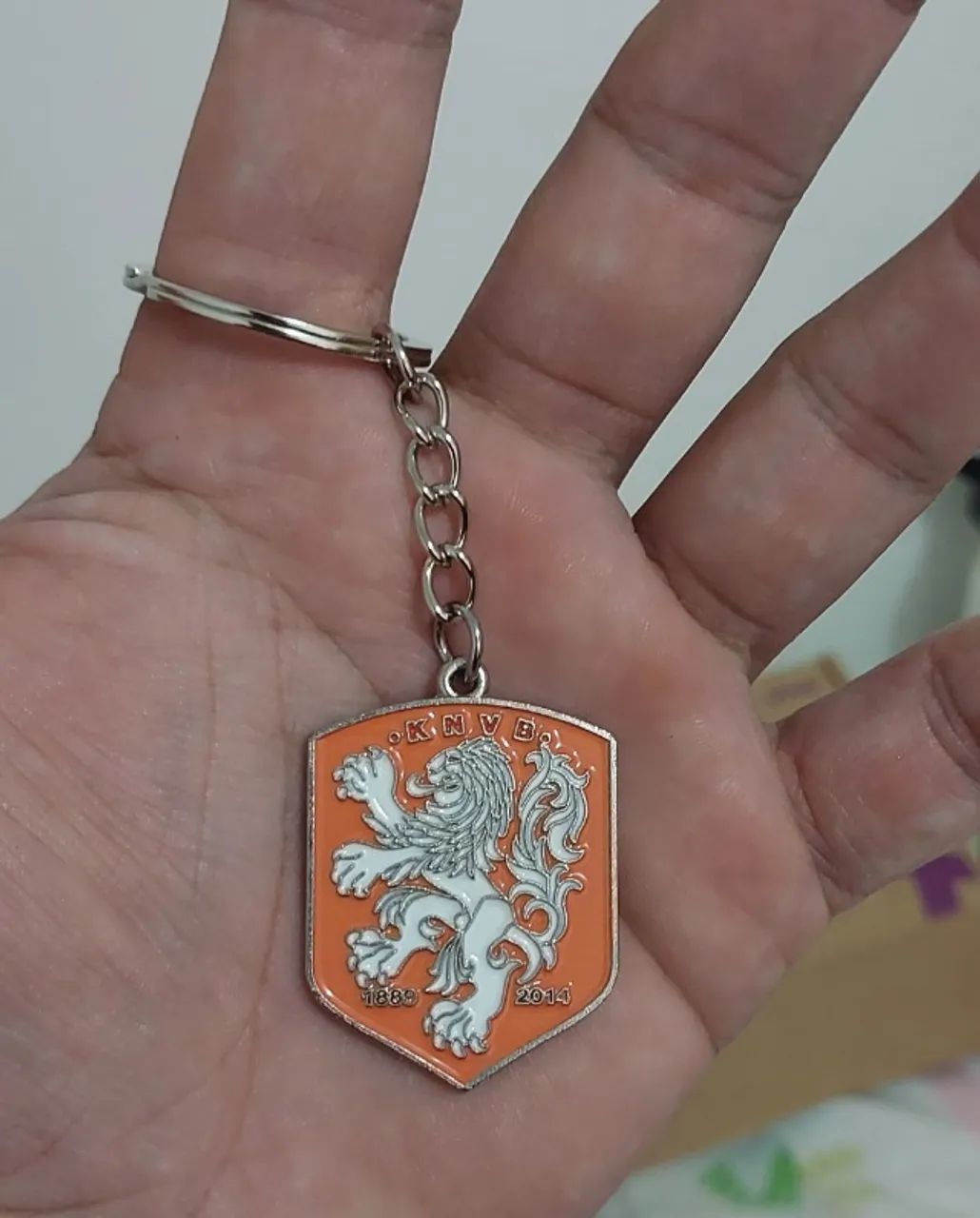 Chaveiro holanda de metal 3D colorido - Foto 4