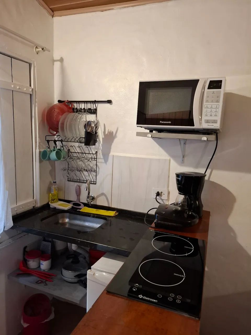 Estúdio com ar condicionado e excelente localização  - Foto 4