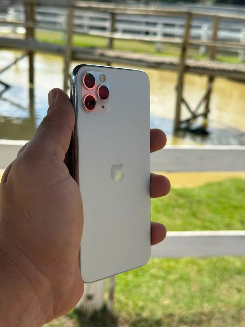 IPhone 11 pro Max 256g - Foto 2