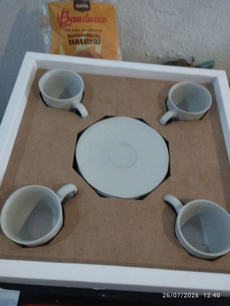 Conjunto de xícaras com pires 