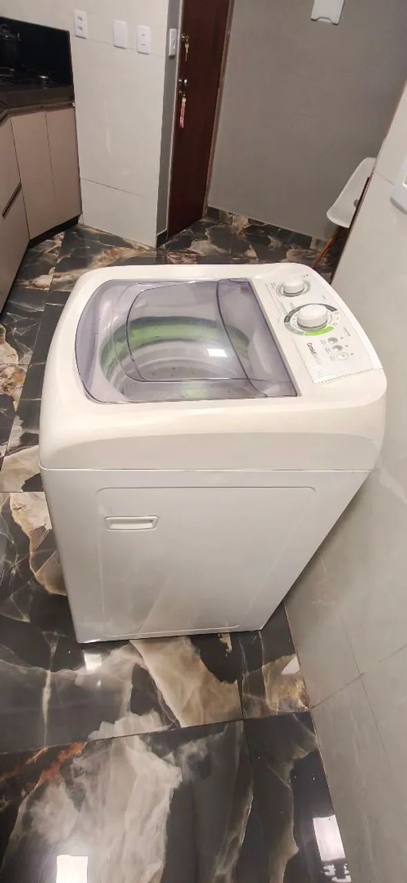 Lava roupa Eletrolux 8kg - Foto 2
