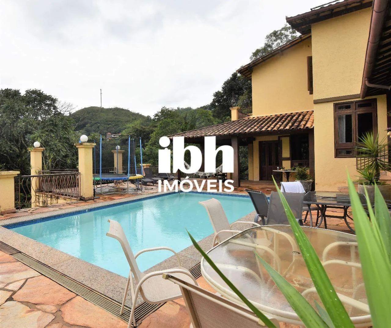 Casa para venda no Vila Alpina de 4 quartos.