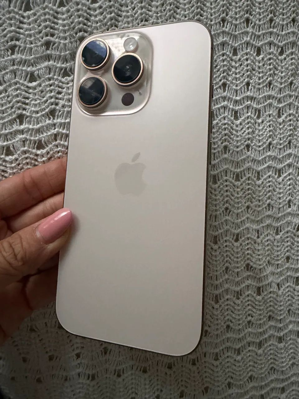 iPhone 16 pro 512 gb - Foto 3