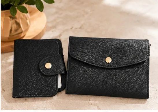 ? Bolsa Lívia - Elegância, Espaço e Praticidade - Foto 3