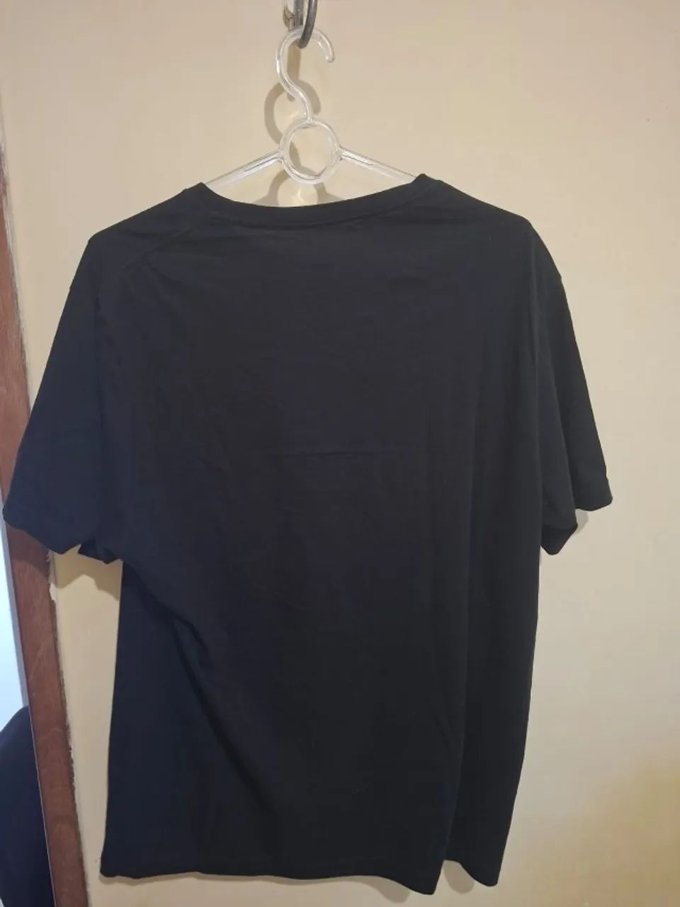 Camiseta Aramis Preta - Foto 2