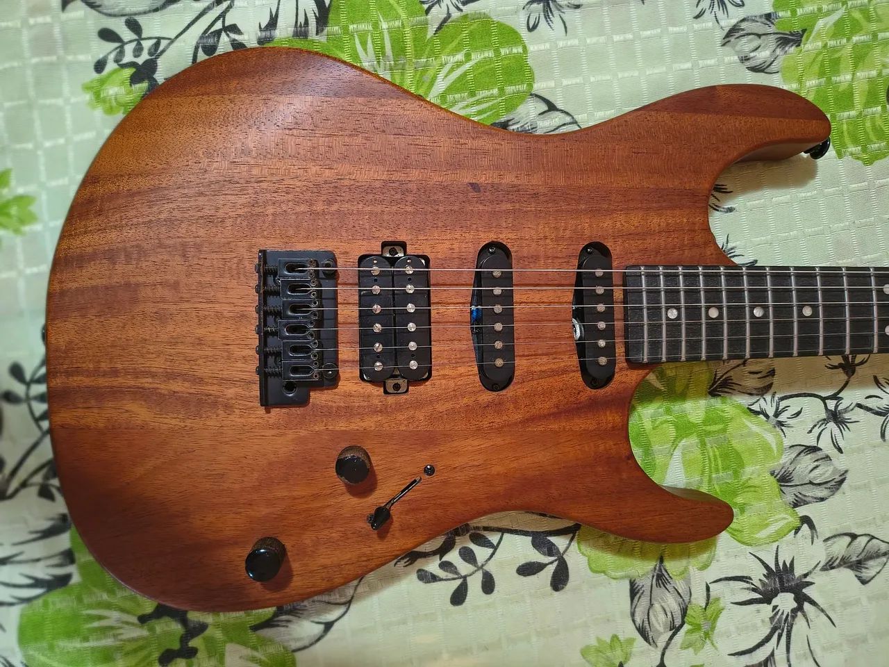 Guitarra elétrica Tagima . - Foto 2