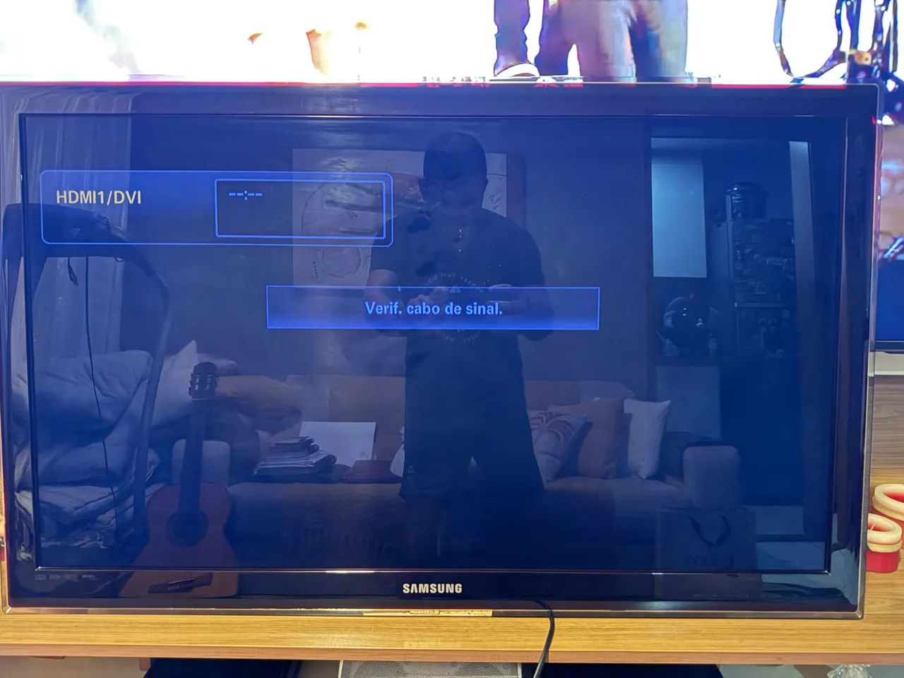 TV SANSUNG LED 40 POLEGADAS COM DEFEITO MODELO UN40C5000QM - Foto 2