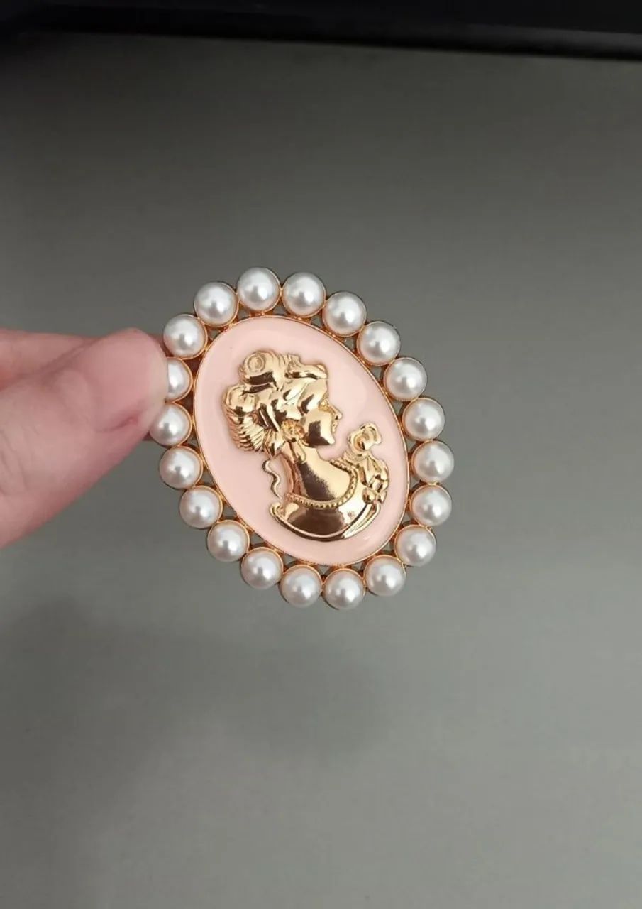 Broche de Camafeu Rosa com Pérolas (novo) - Foto 4
