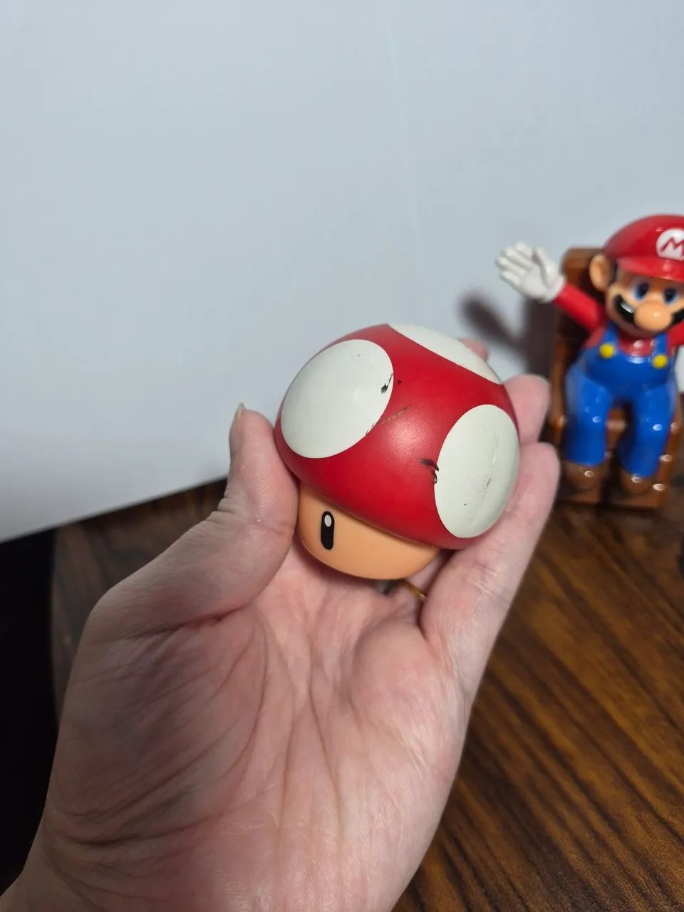 Brinquedos McDonald's Mc Mario Bros Nintendo e Cogumelo - Foto 3