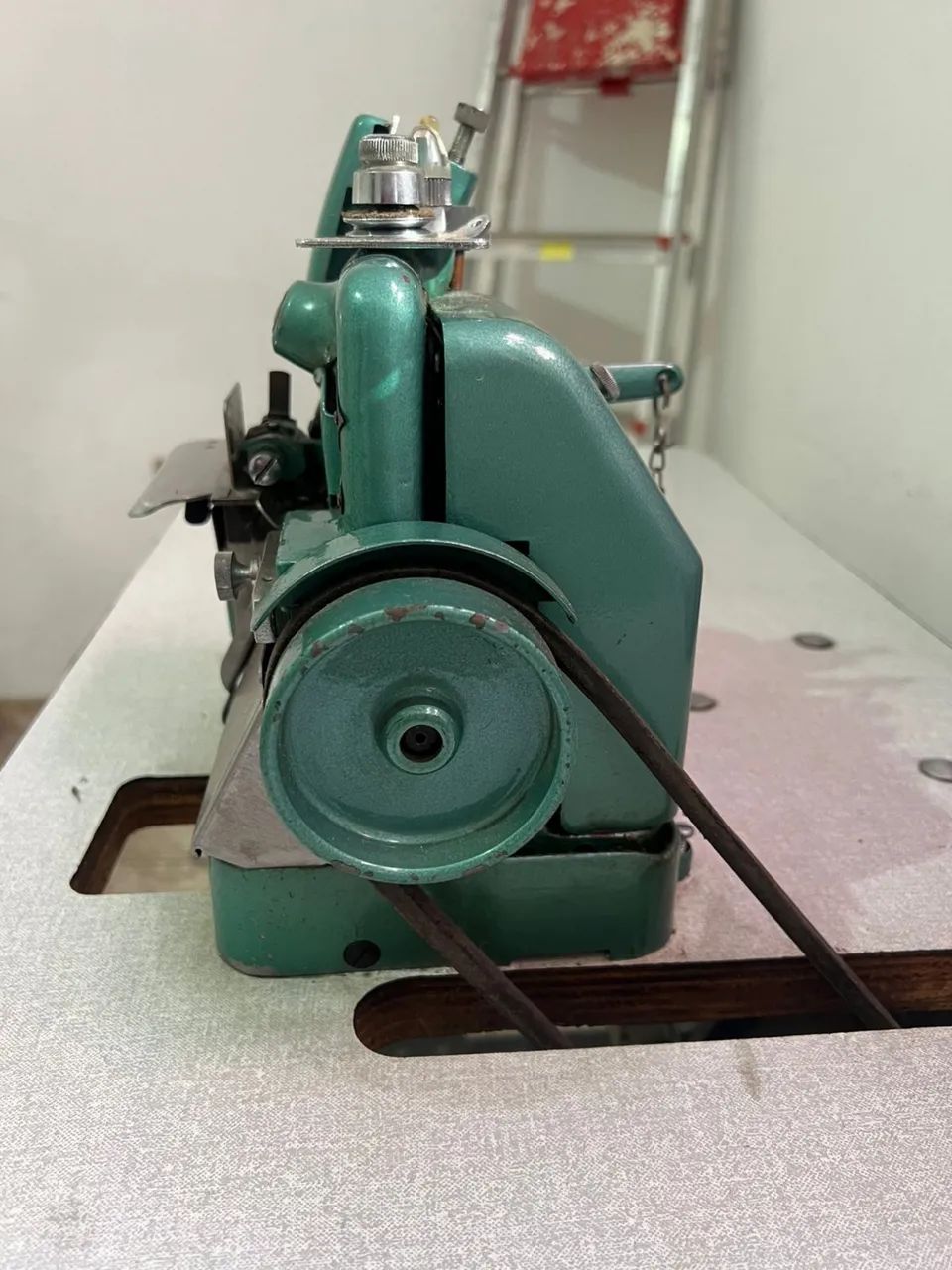 Máquina Overloque Industrial DCY-114 - Funcionando Perfeitamente - Foto 3