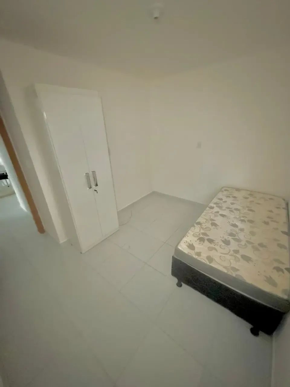 Apartamento semi-mobiliado, com 2 quartos, varanda melhor bloco - Foto 5