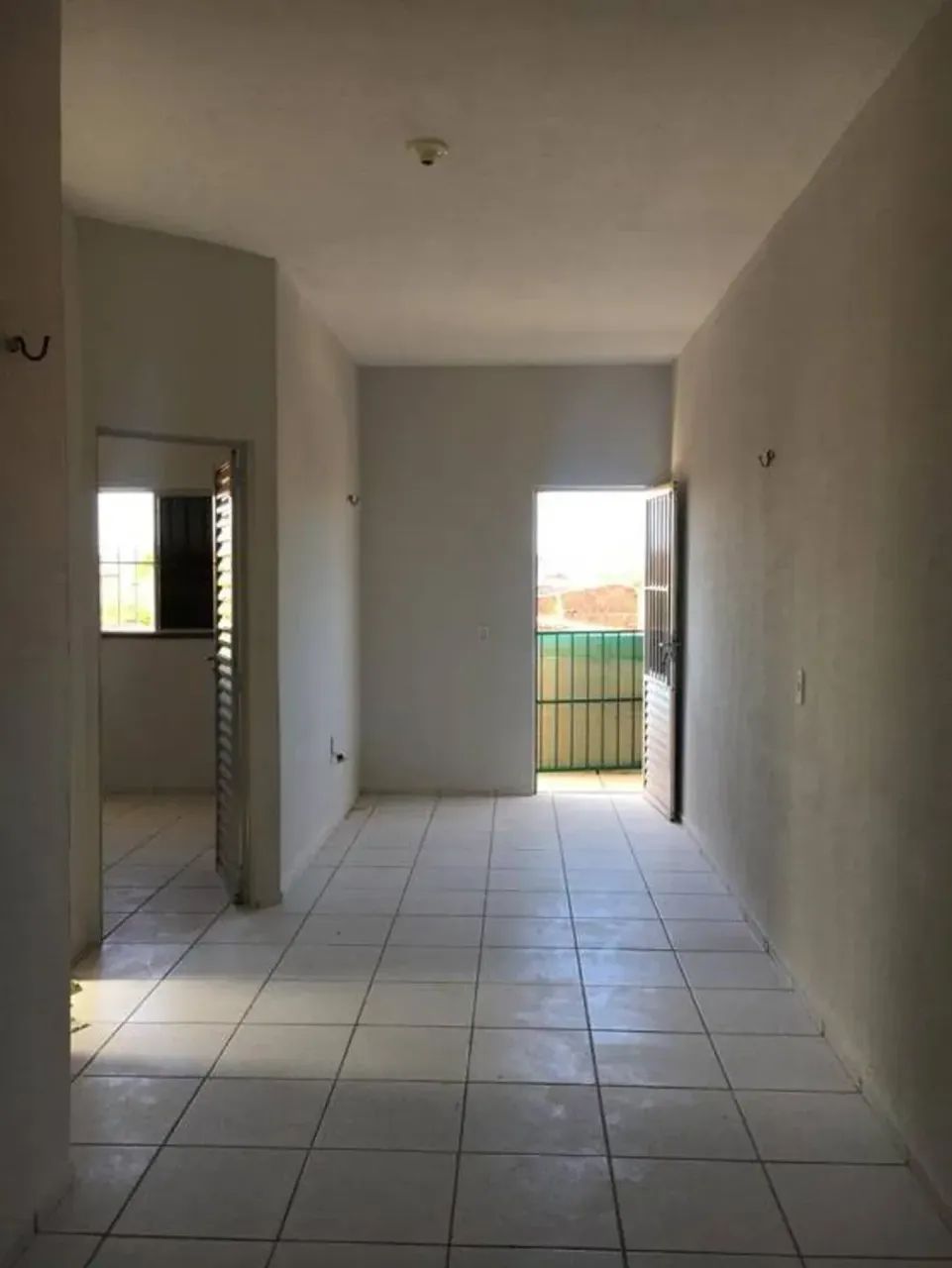 ALUGA - APARTAMENTO 2 QUARTOS - PARANGABA - CONDOMINIO FECHADO