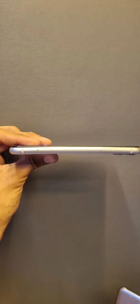 Iphone 11 64g  - Foto 2