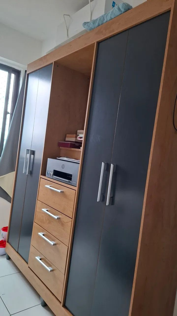 Guarda roupa 4 portas com gavetas - Foto 3