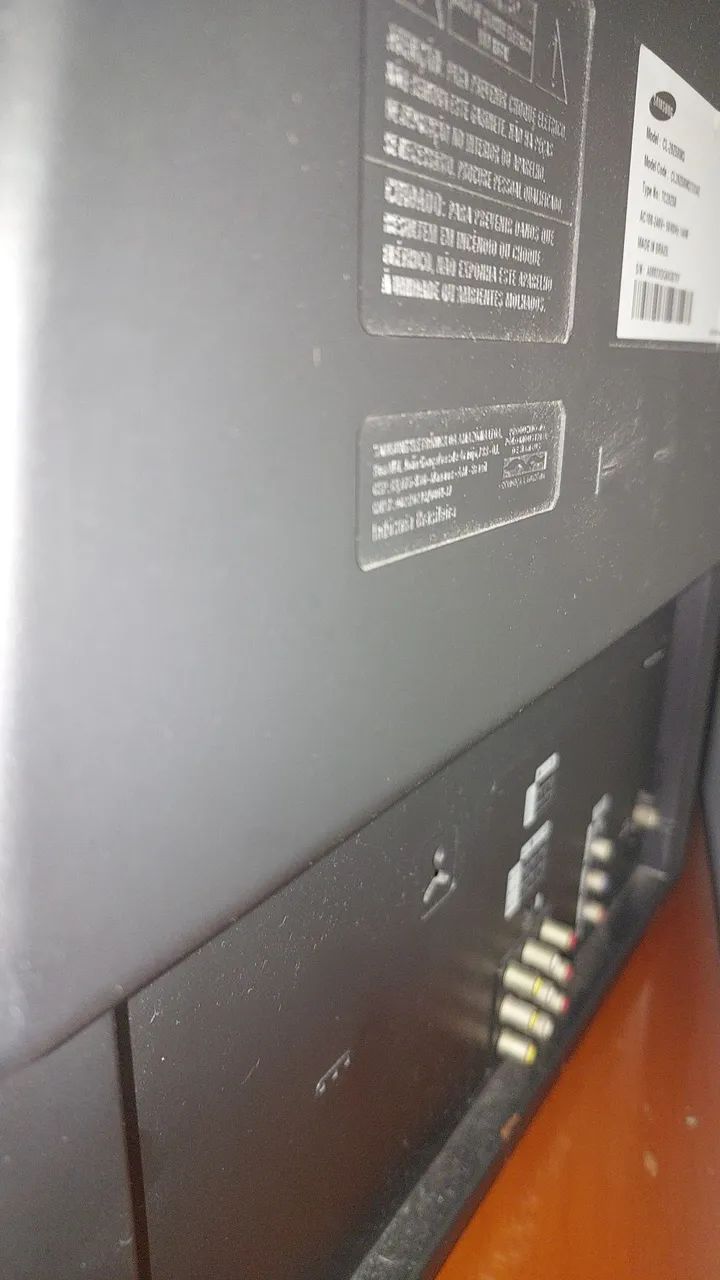 VENDO TV 29 POLEGADAS DE TUBO TELA PLANA - Foto 2