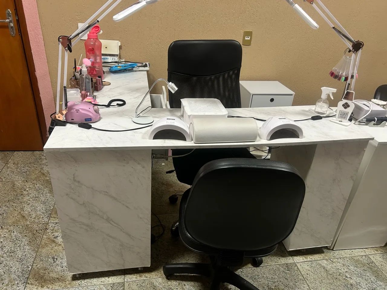 Mesa de manicure  - Foto 2