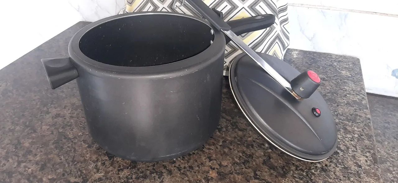 Panela de pressão 
