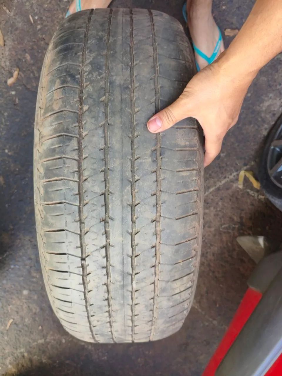 Pneu Bridgestone 265/60R18 - Foto 3