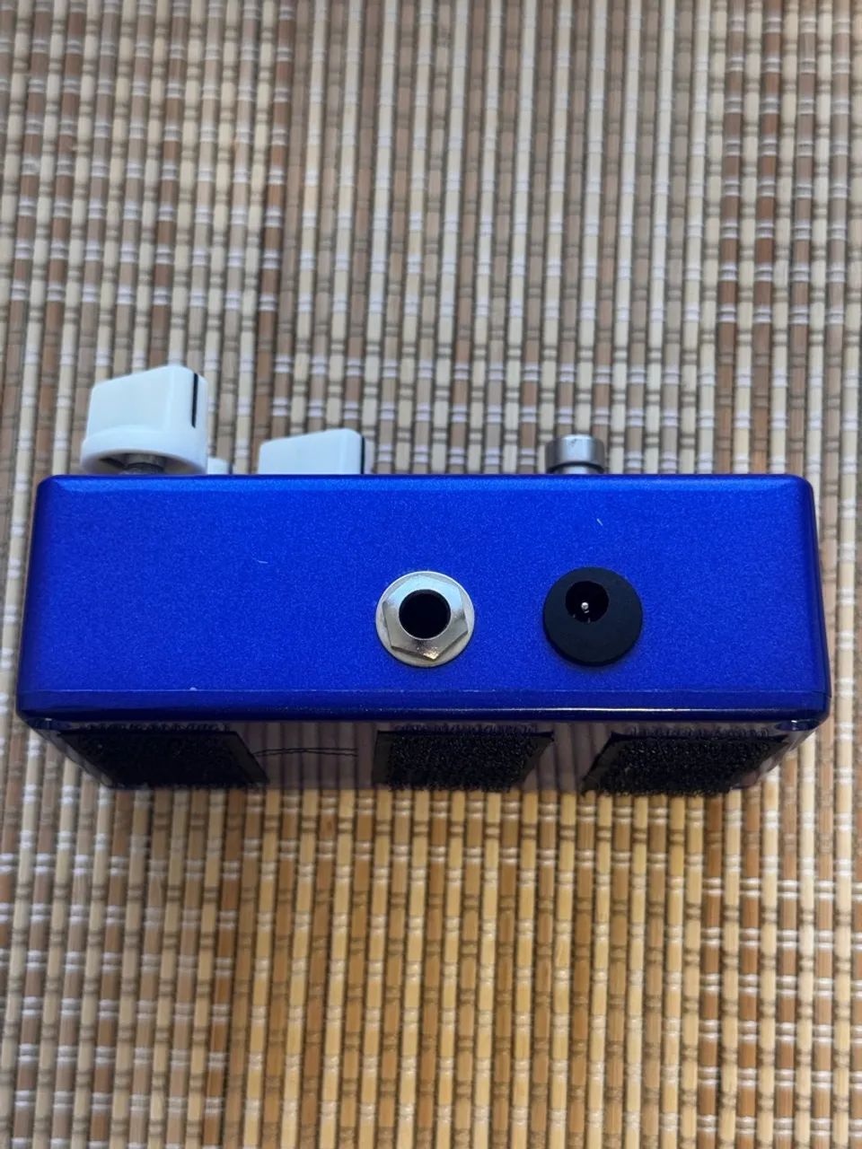 Pedal de Delay Analógico Mad Professor - Deep Blue Delay
