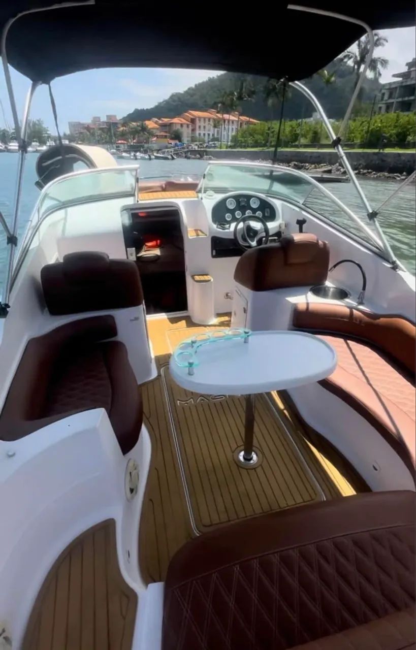 Lancha Magna 27.8 199.000,00