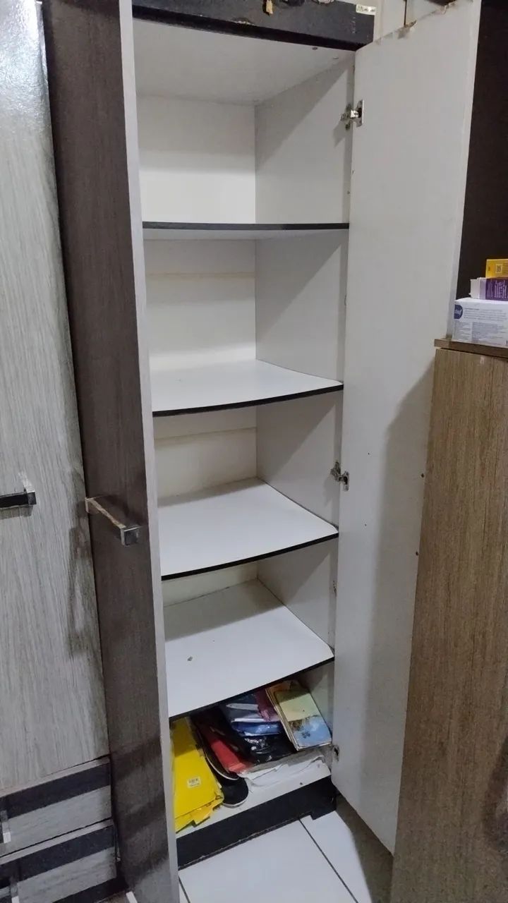 Doar guarda roupa usado  - Foto 2