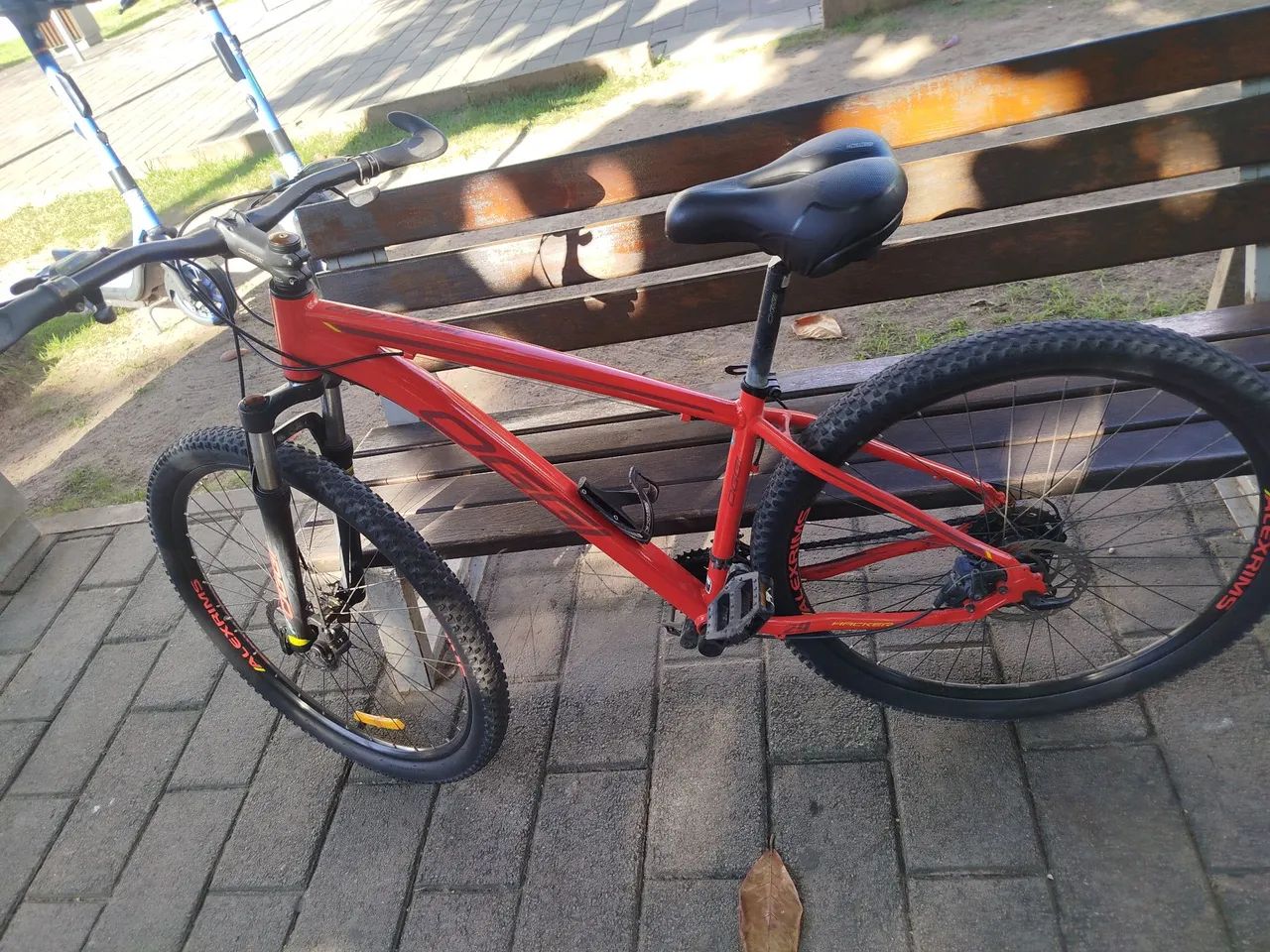 Vendo bicicleta semi Nova  - Foto 4