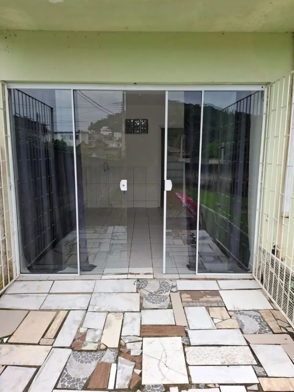 Alugo Kitnet 