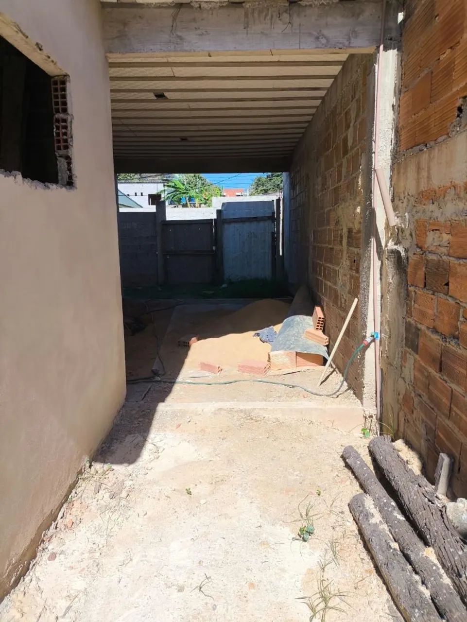 VENDO CASA EM FAZE DE ACABAMENTO  - Foto 2