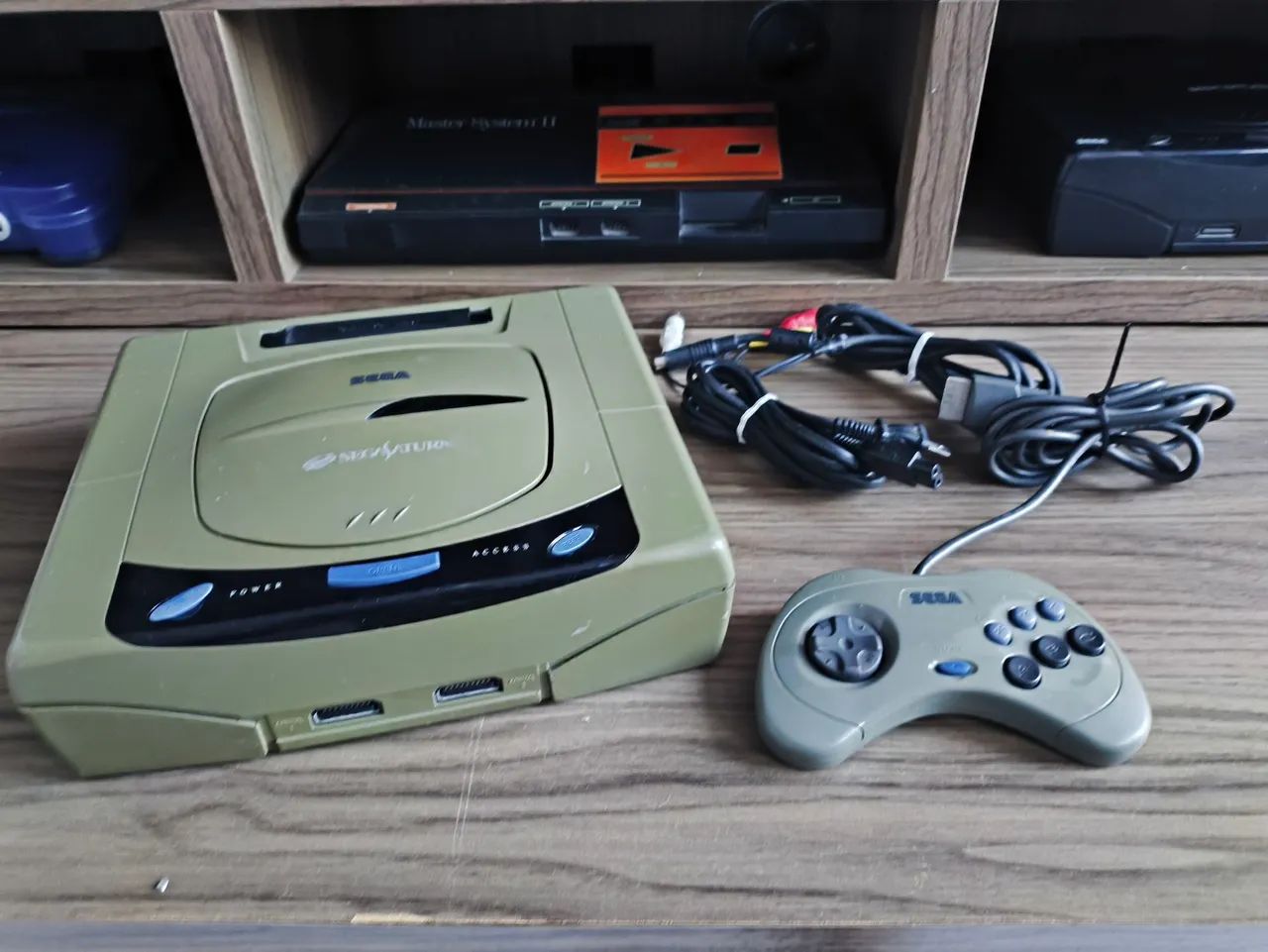 Sega Saturn com caixa e manuais original  - Foto 5