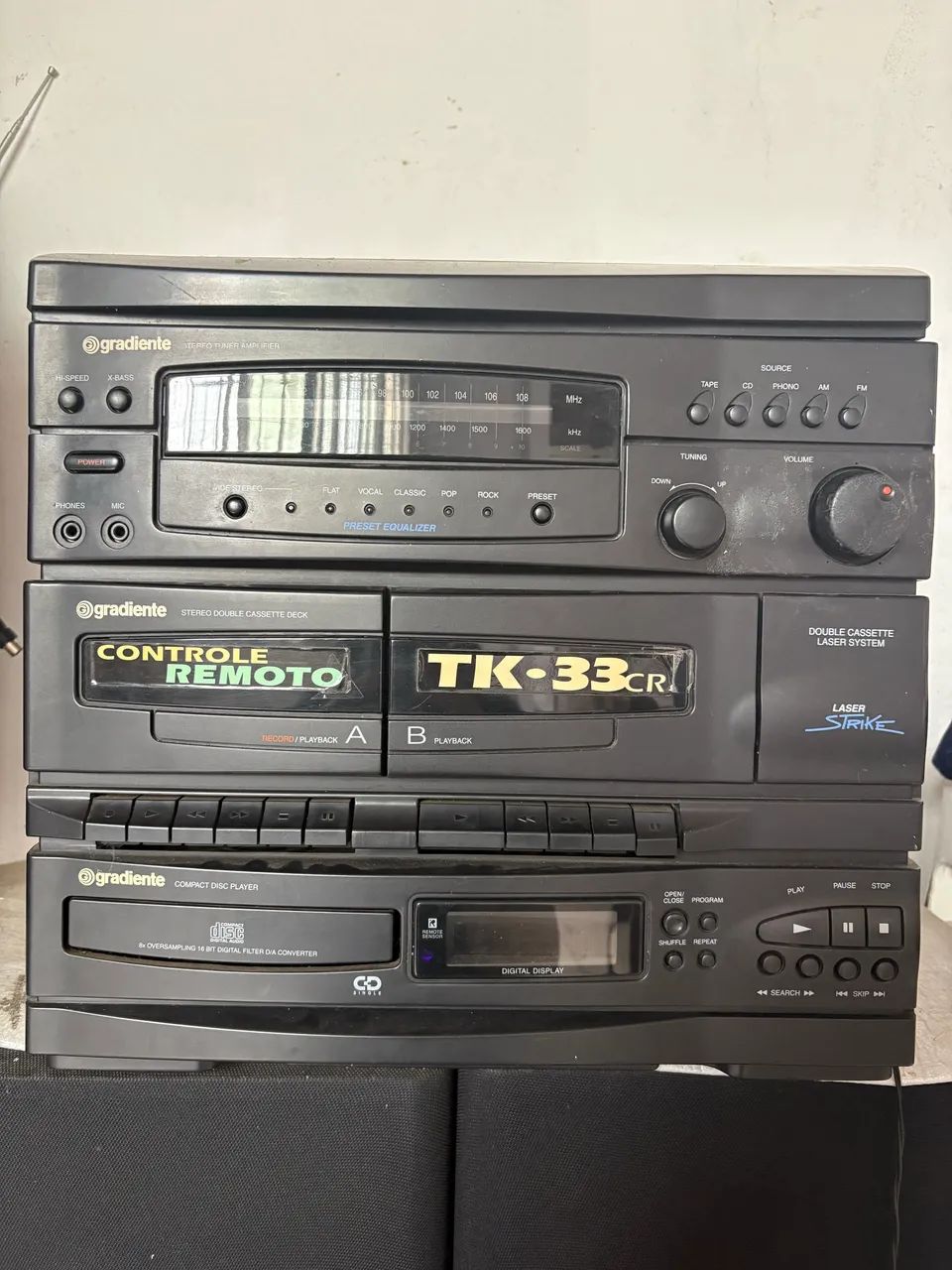 Gradiente TK 33CR +2 caixas originais