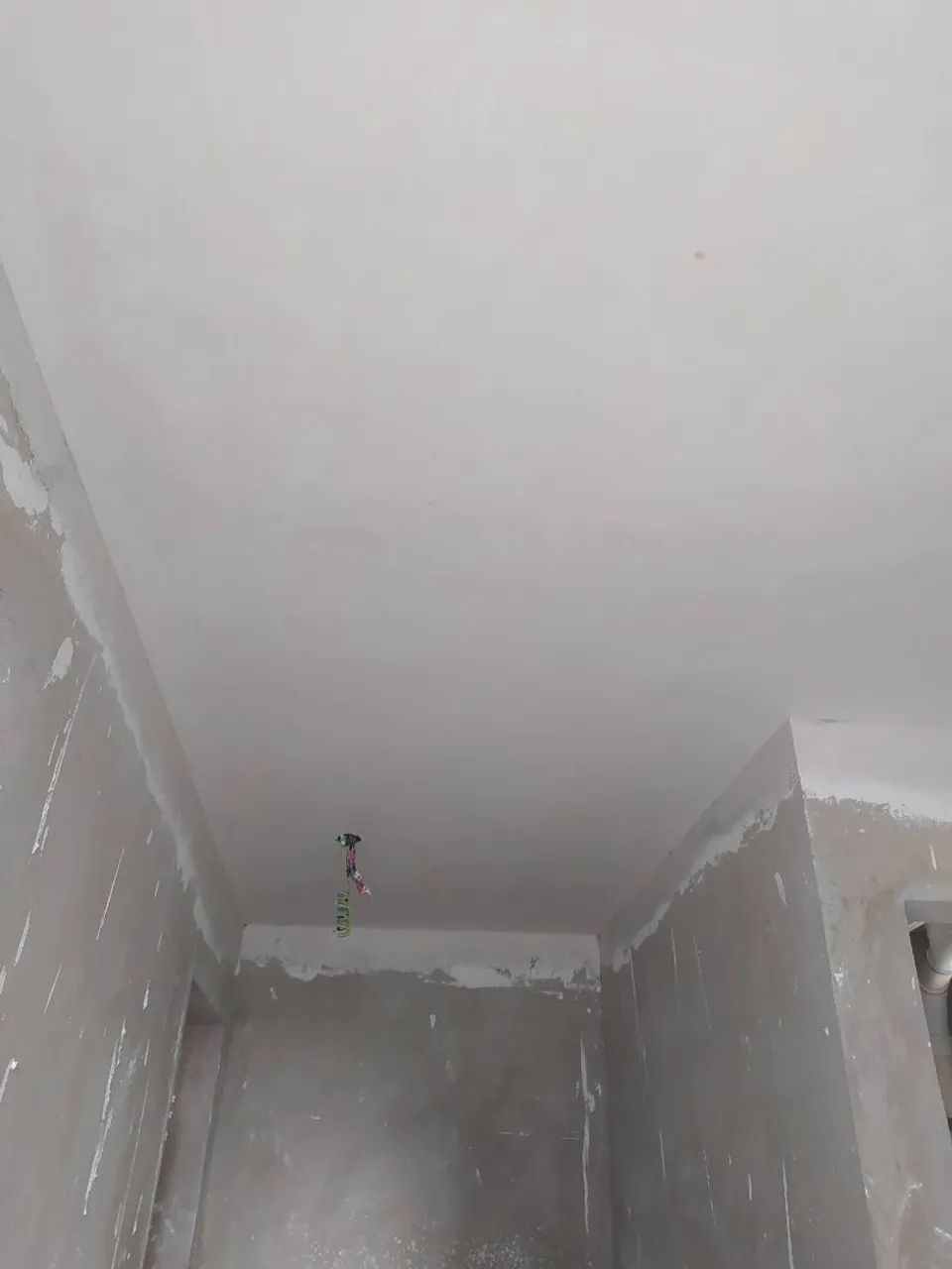 Revestimento em gesso liso e drywall. - Foto 3