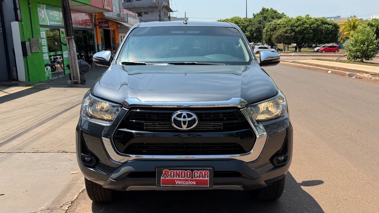 Toyota Hilux CD 4X4 2.8 DIESEL AUT. 2021