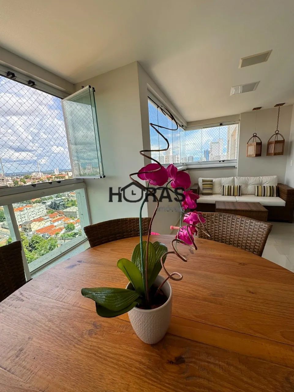 Apartamento Sofisticato Cuiabá 193m², 3 Suítes, Mobiliado e Andar Alto