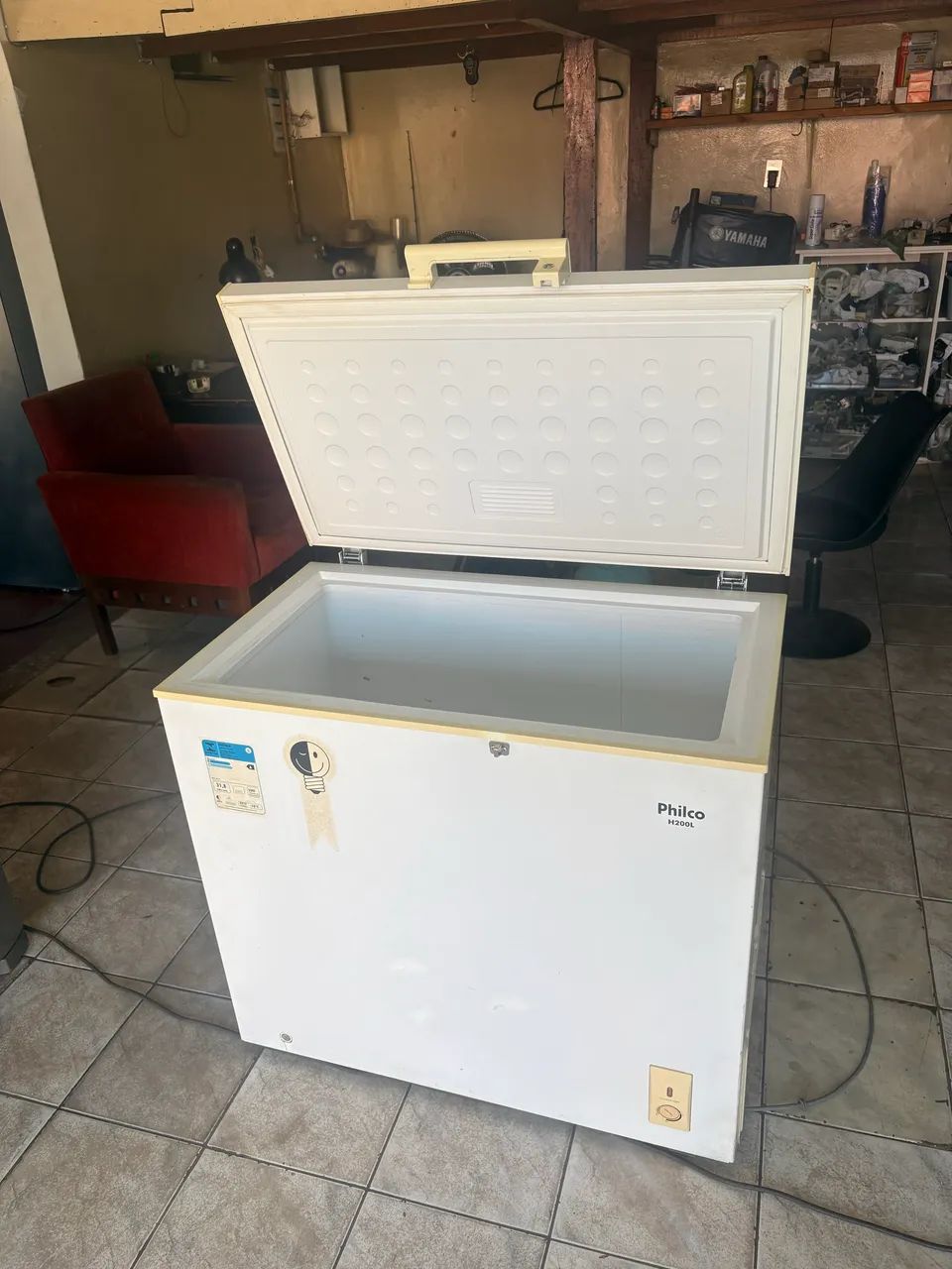 FREEZER HORIZONTAL FUNCIONANDO PERFEITAMENTE PRA SAIR RÁPIDO!!!