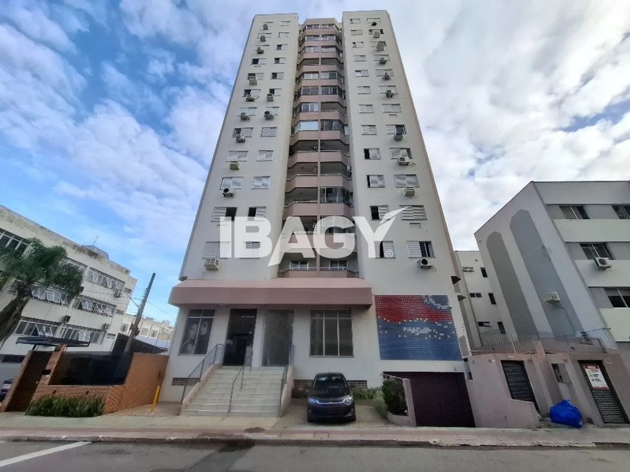 Excelente Apartamento 3 dormitório(s) em Kobrasol - São José