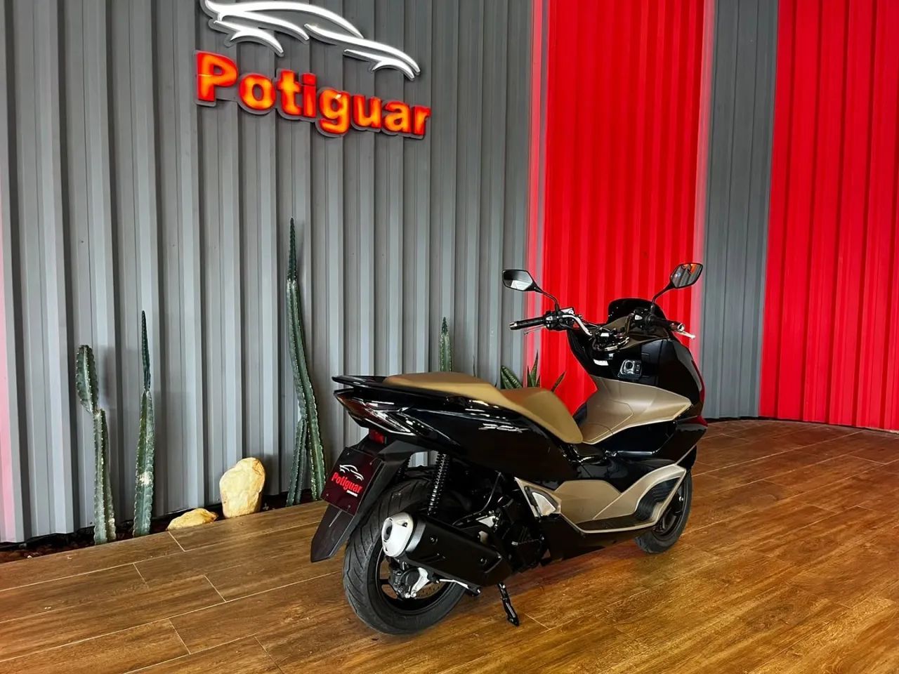 HONDA PCX DLX - Foto 4