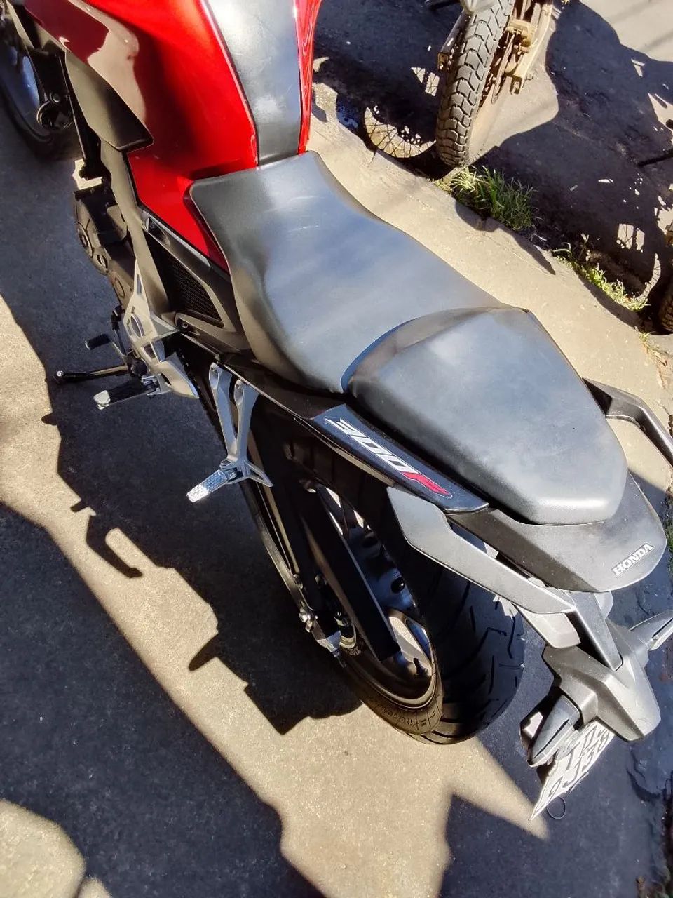 CB 300 F - Foto 5