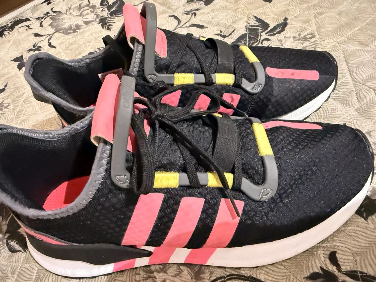 Vendo tênis adidas  - Foto 4
