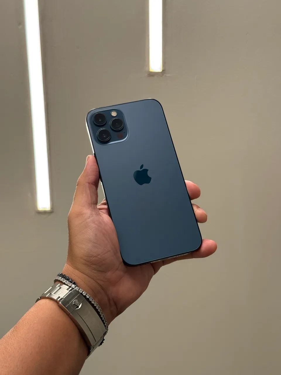 IPHONE 12 PRO MAX 256GB SÓ NO PIX R$2.399 ou 18x 158 NO CARTÃO