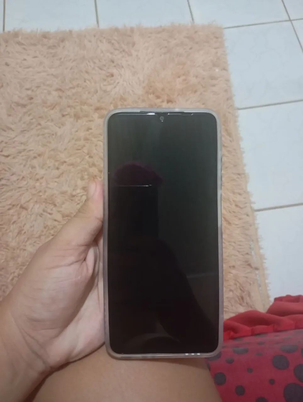 Celular novo usado 5 dias somente.