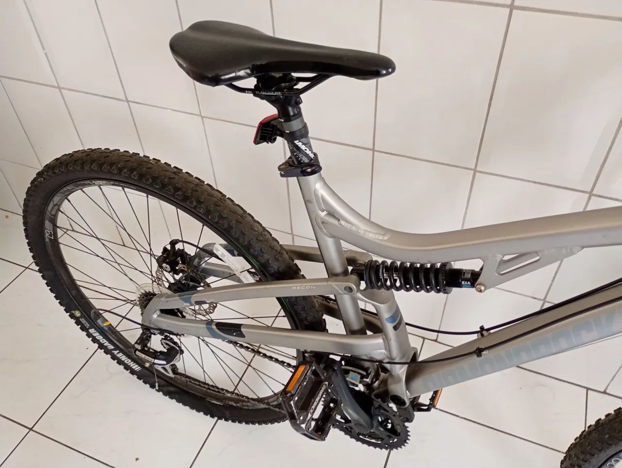 Mountain bike importada 29 full diamond back  - Foto 4