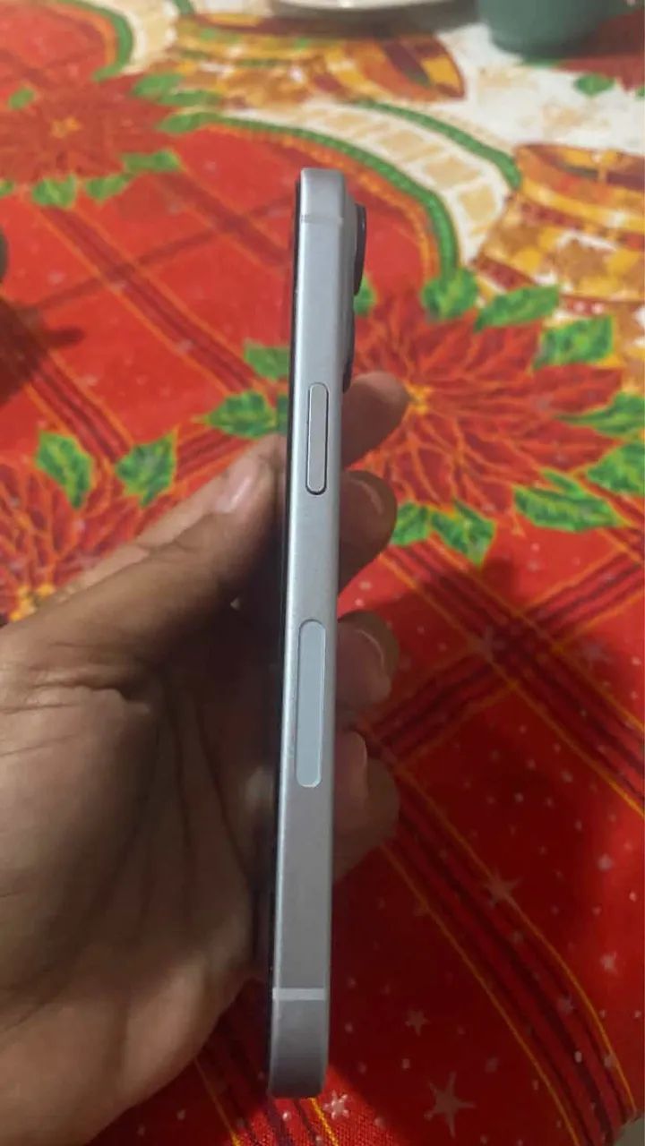 iPhone 15 - Foto 3
