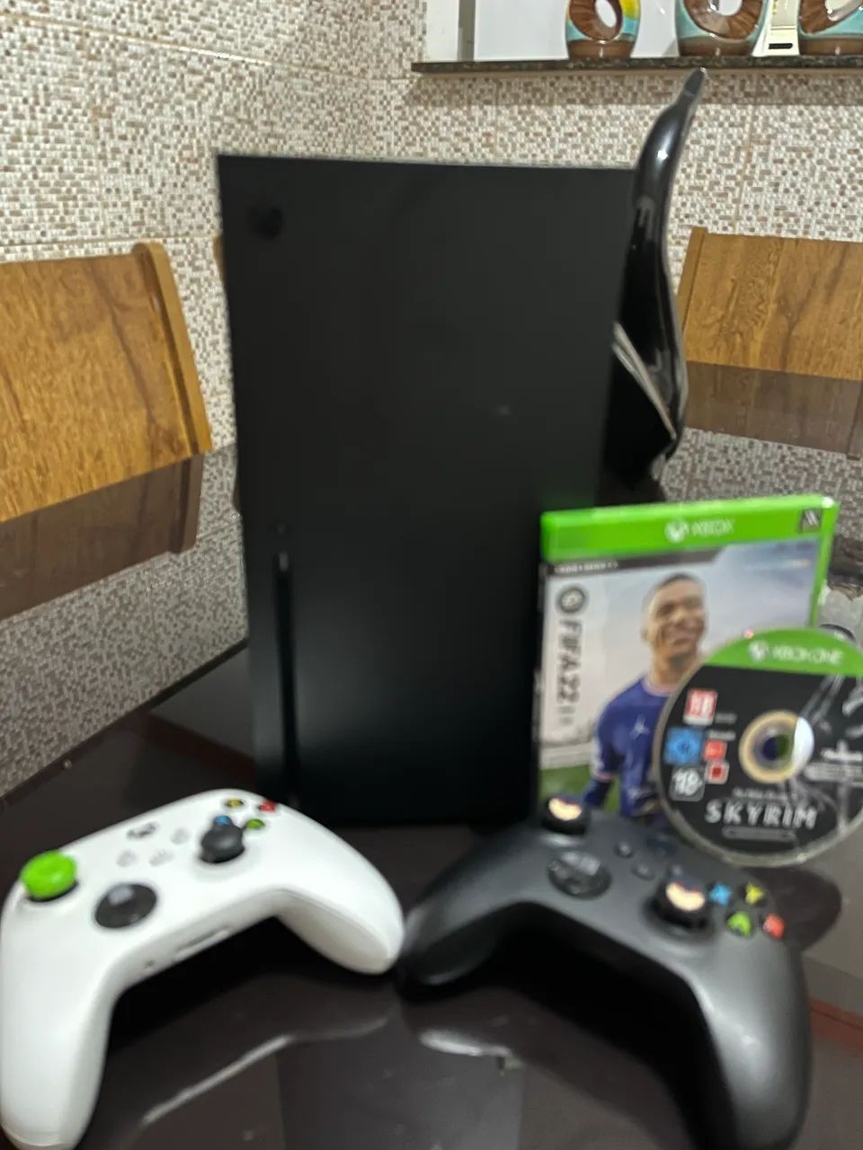 Xbox séries X 1TB com 2 controles  - Foto 5